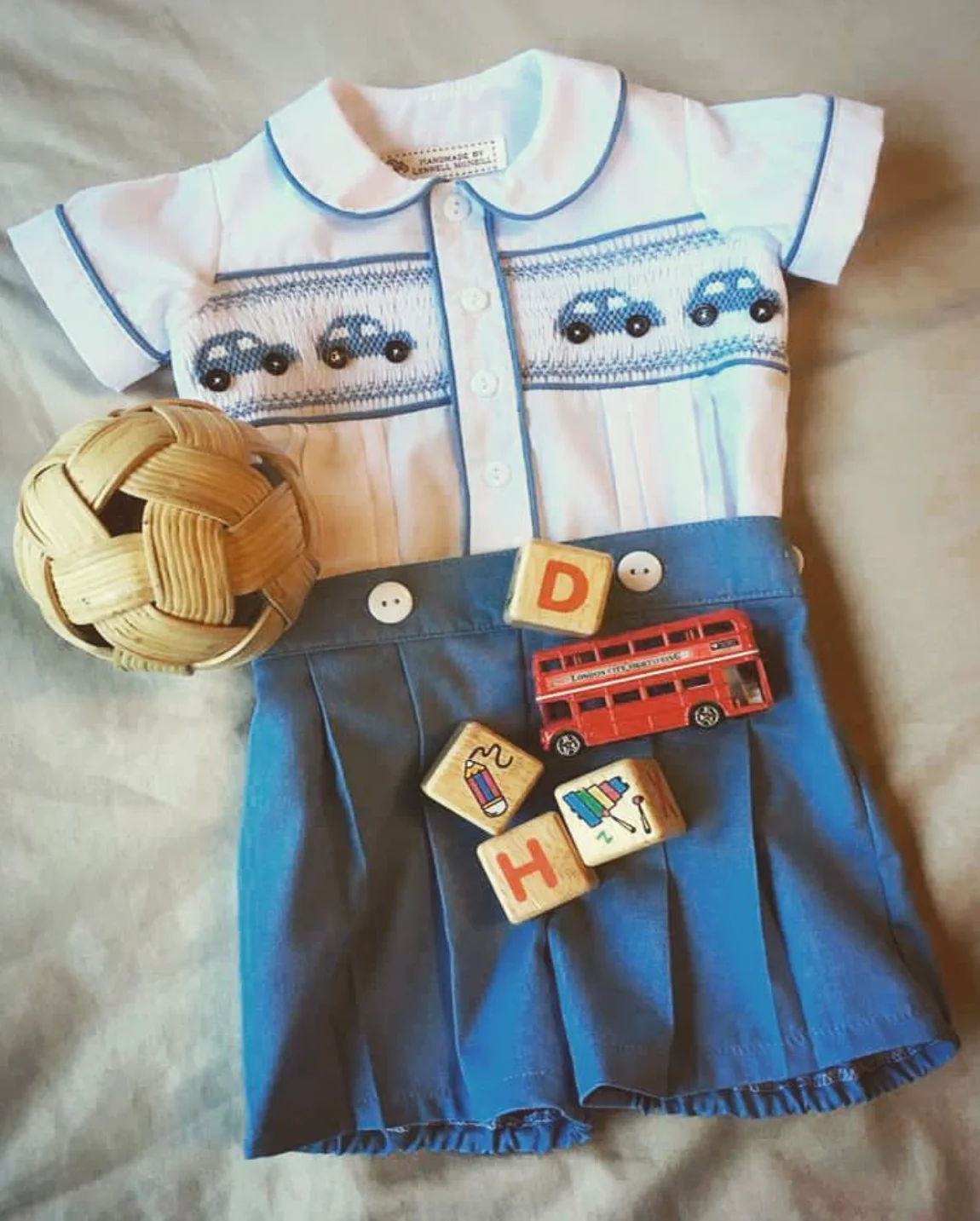 Baby Boy Girl Autumn Summer Cartoon Cars Sailboat Embroidery Handmade Smocked Outfit Suit for Birthday Party Photography A142