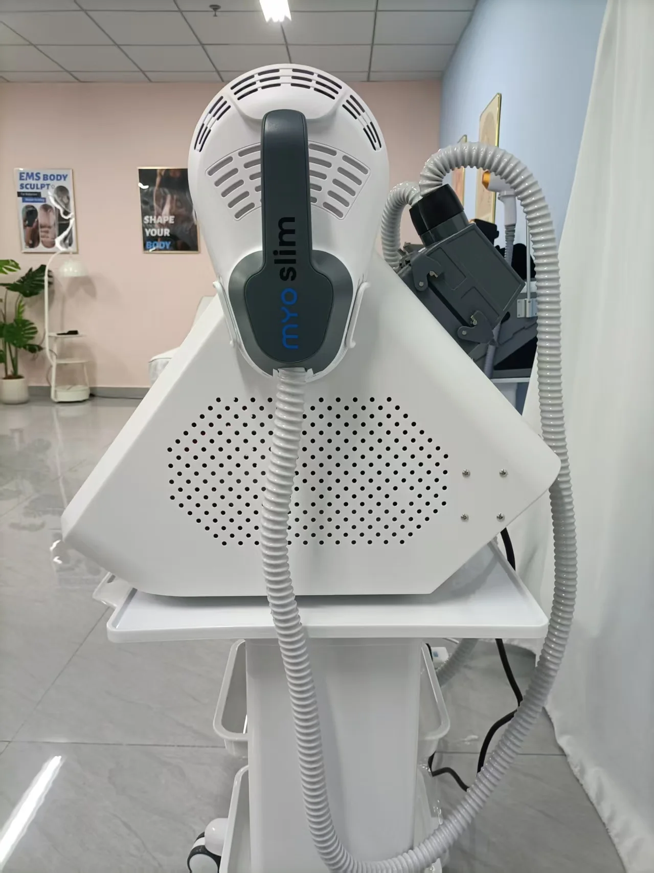 

Новый EMS Myoslim радиочастотный электромагнитный для похудения HIEMT стимуляция мышц для похудения и усиления мышц