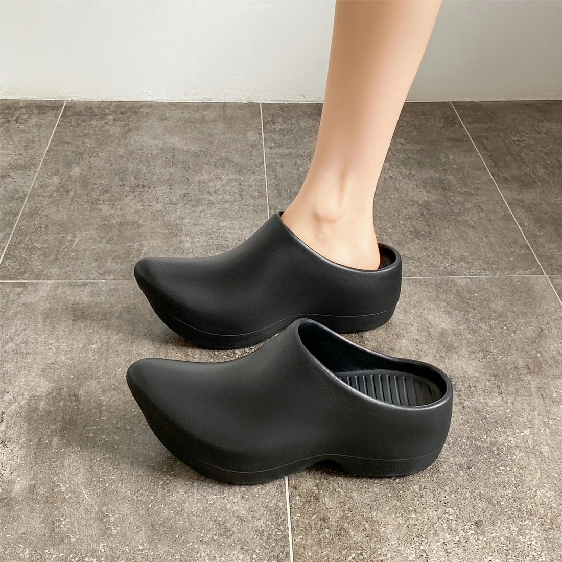 Women's Thick Soled Slippers Ins High Heels Slides Ladies EVA Soft Soled Half Pack Sandals Adult Outdoor Baotoe Beach Shoes
