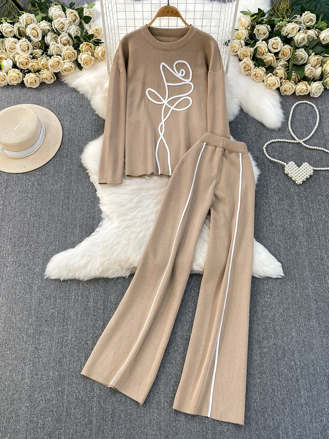 

Casual Loose Knitted Set Women's Autumn Winter Leisure Sle High Waist Wide Leg Pants Embroidered Top plus Size Faion Ense...