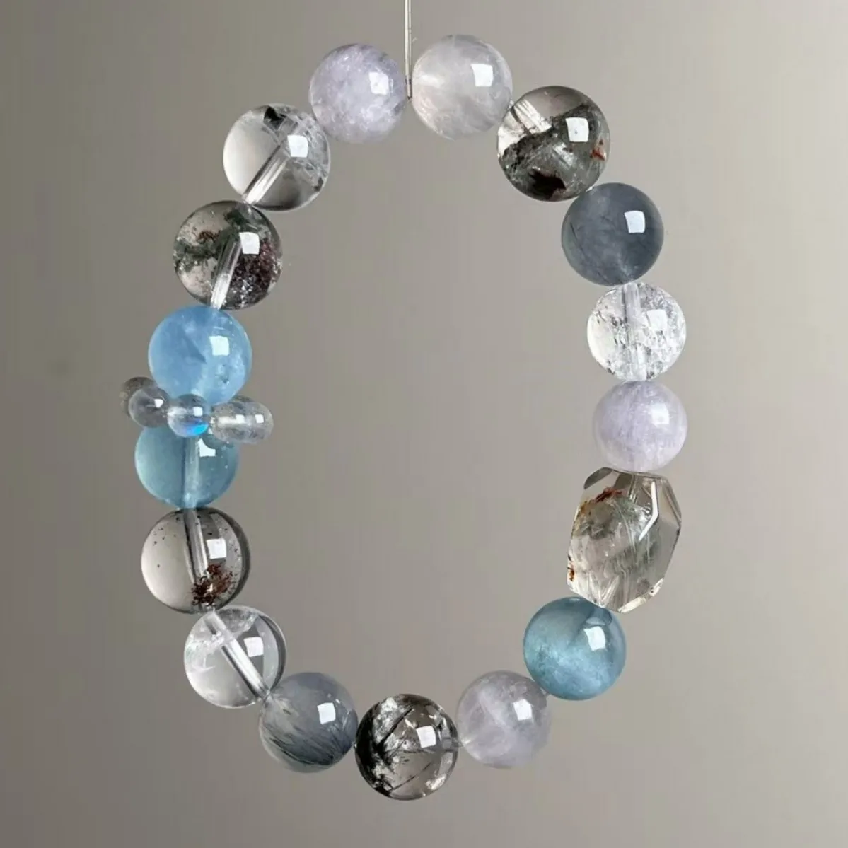 

Natural Crystal Bracelet, Aquamarine Ghost Duobao Light Luxury Women's Fashion Bracelet
