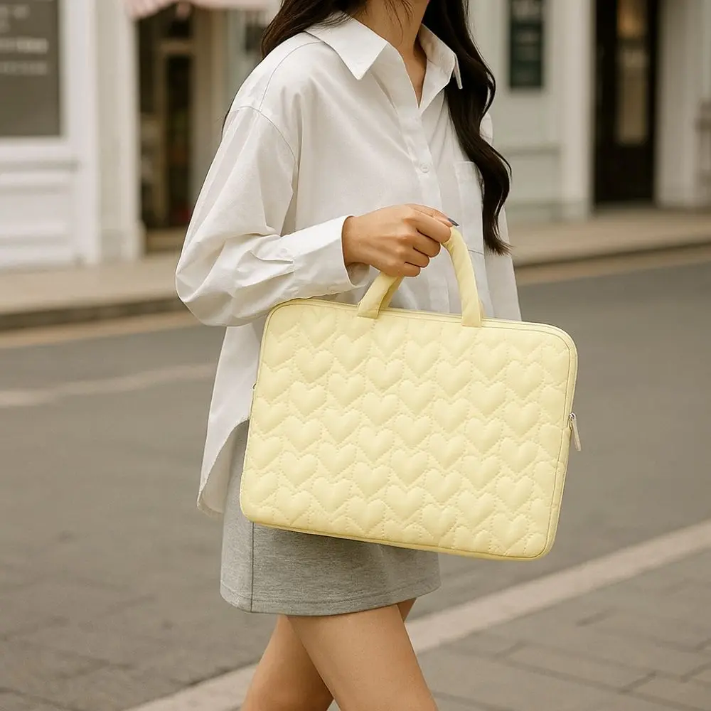

Fashionable Portable Laptop Bag Solid Color Comfortable Tablet Case Heart Pattern with Handle Storage Bag Office