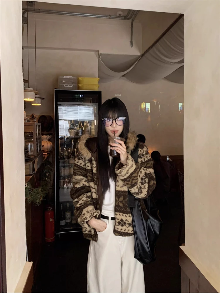 Faux Fur Trimmed Hooded Sherpa Jacket Women's Winter Vintage Fair Isle Parkas Coat Thick Striped Zip-Up Fleece Outerwear