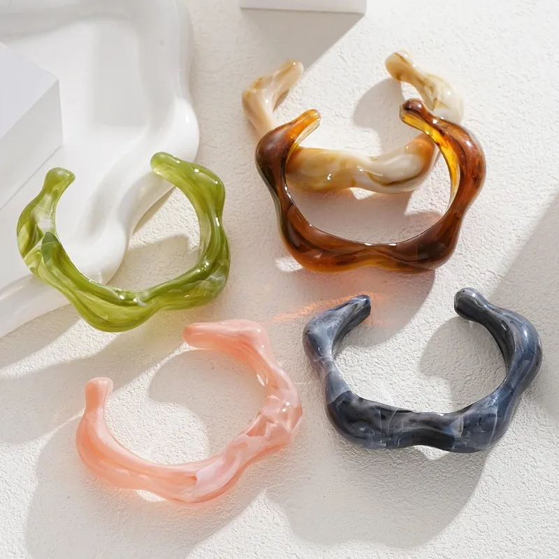 Set of 5 Vintage Marbling Acrylic Irregular Wavy Open Cuff Bangles Boho Stackable Bracelets Women Summer Beach Jewelry