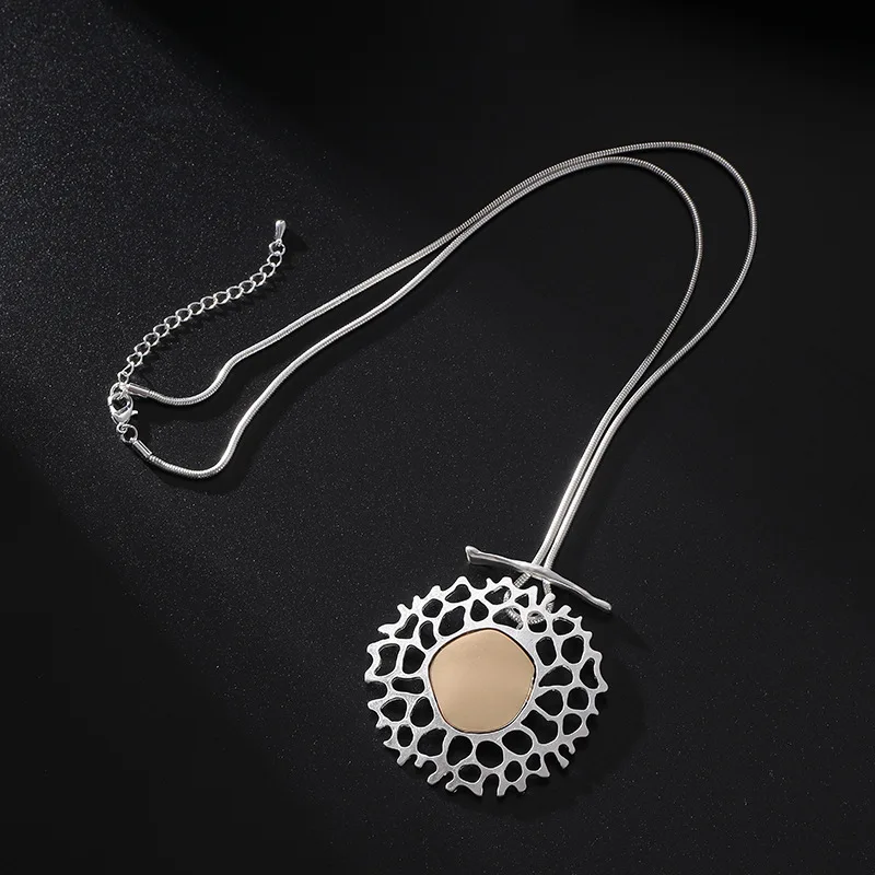

Kaseakia Hollow Geometric Metal Pendant, Women's Long Necklace