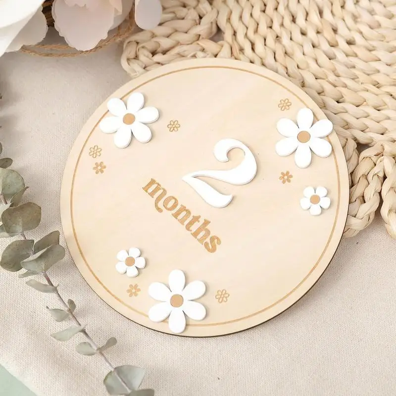 10pcs Baby Memorial Card Printed Memorial Circular Board Months Signs Card Wooden Monthly Baby Birth Announcement Board