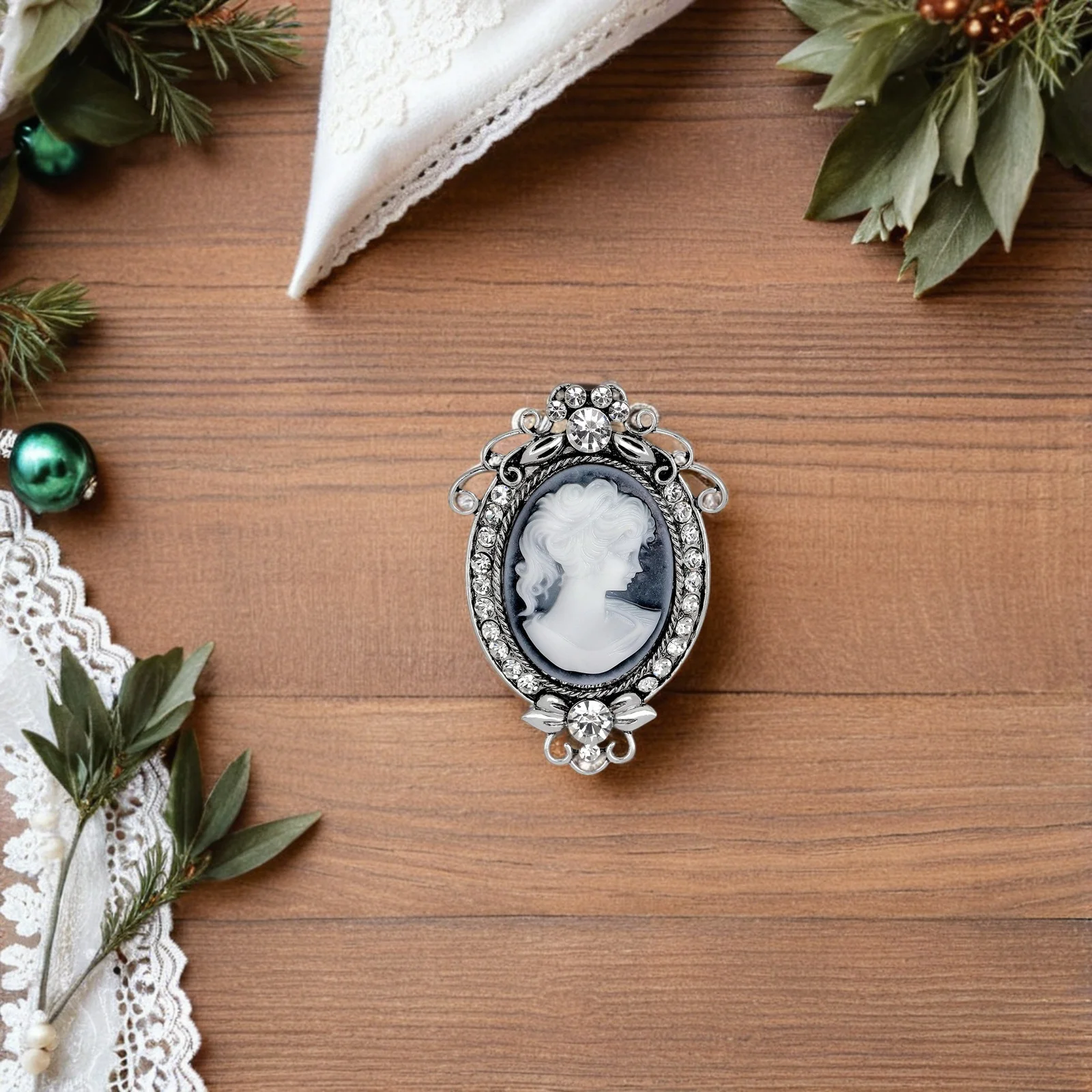 

1pc Vintage Beauty Brooch Resin Rhinestone Alloy Lapel Pin For Women Party Wedding Prom Clothing Accessory Jewelry