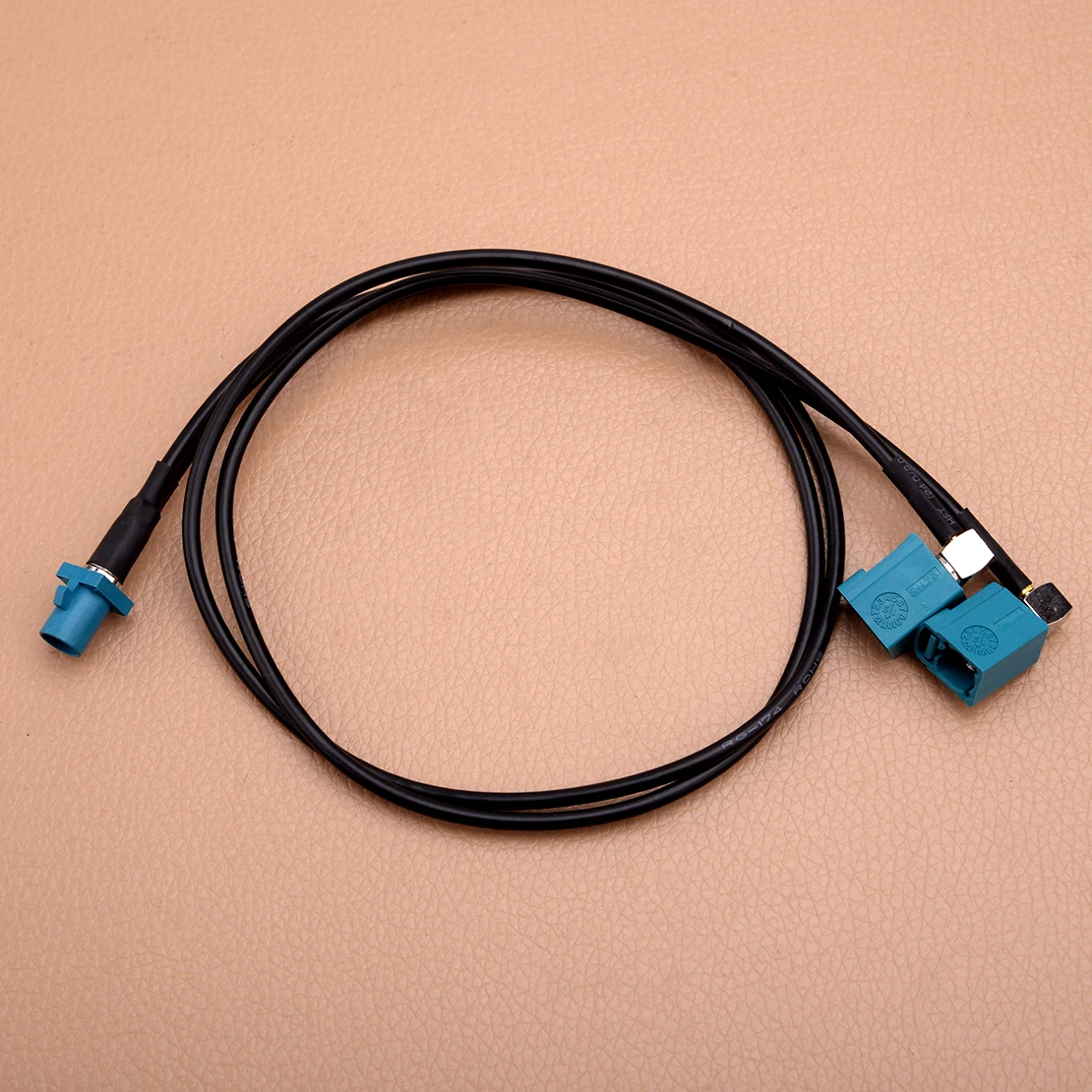 Car GPS Antenna Splitter Cable Fit for BMW Mercedes-Benz Audi Audio Media Navigation System Android Screen