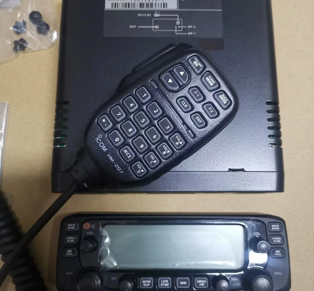 IC-2730E stasiun mobil Walkie-talkie asli baru 50 Watt segmen ganda tampilan ganda Radio daya tinggi