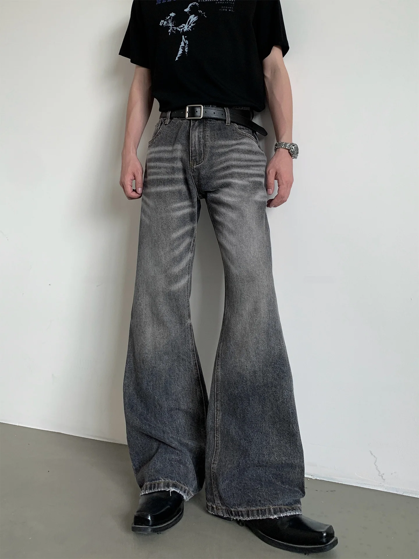 Slim Fit Men's Denim Jeans Wave Washed Casual Design Thinning Micro Flared Long Pants Middle Waist Cotton Polyester Blend