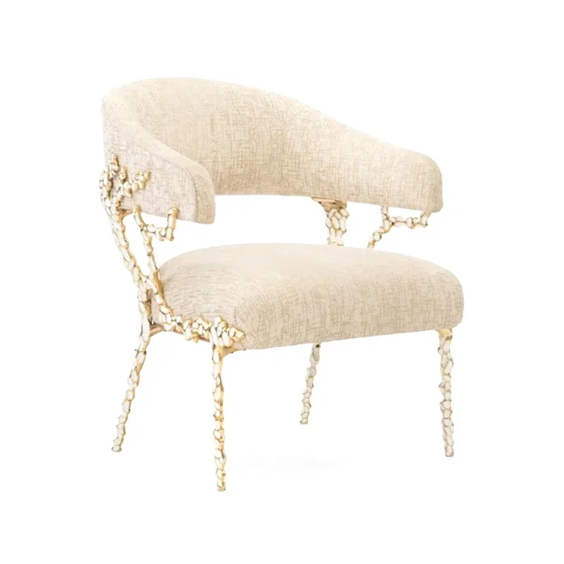 

Легкий роскошный художественный обеденный стул из чистой меди, креативный постмодернистский вилла, роскошный стул для отдыха со спинкой