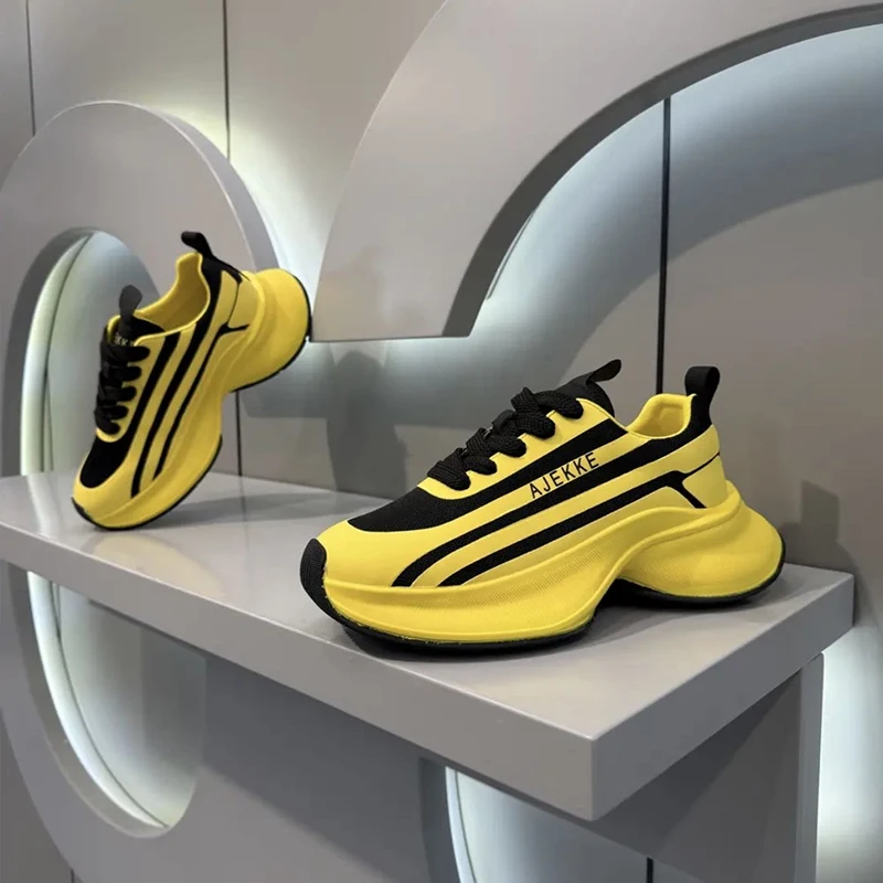 

2025 New Men's Board Shoes,sneakers,skate shoes,Casual Shoes Comfortable Anti-Odor Casual Durable New Arrival Boost Soft Sole