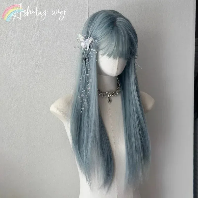 كاندي 2025 الأزرق مع الانفجارات شعر مستعار طويل مستقيم للنساء 26 بوصة بيروكات صناعية ألياف مقاومة درجات الحرارة العالية تأثيري H