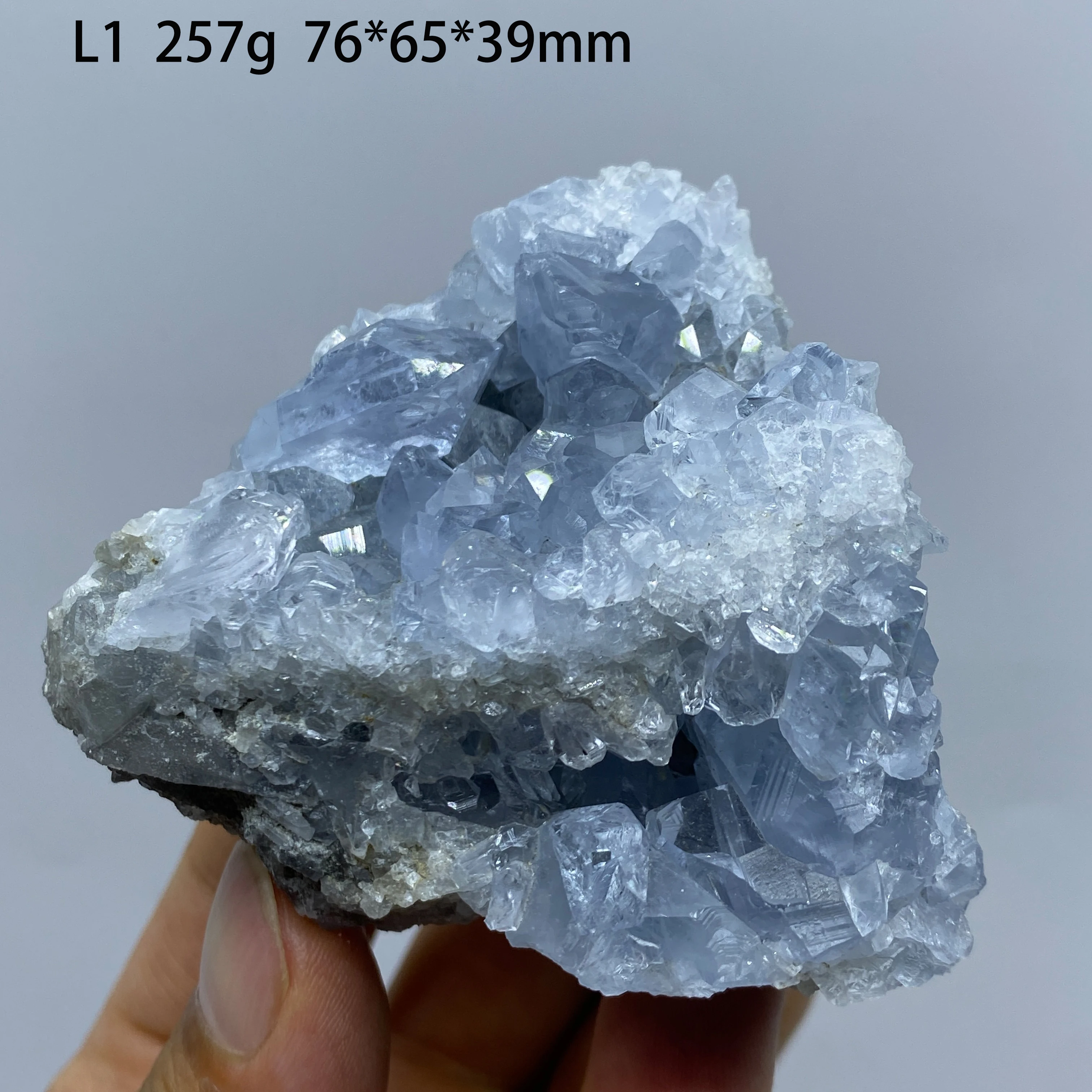 Natural Madagascar Blue Crystal Mineral Specimen Earth Energy Meditation Healing Crystal Stone Home Decor Gift
