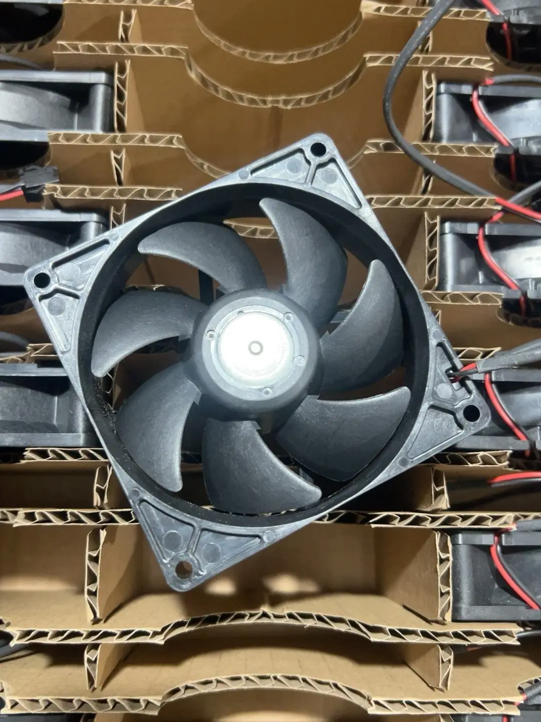U92T12MMA7-51 12V 0.08A 9025 ultra-quiet case cooling fan
