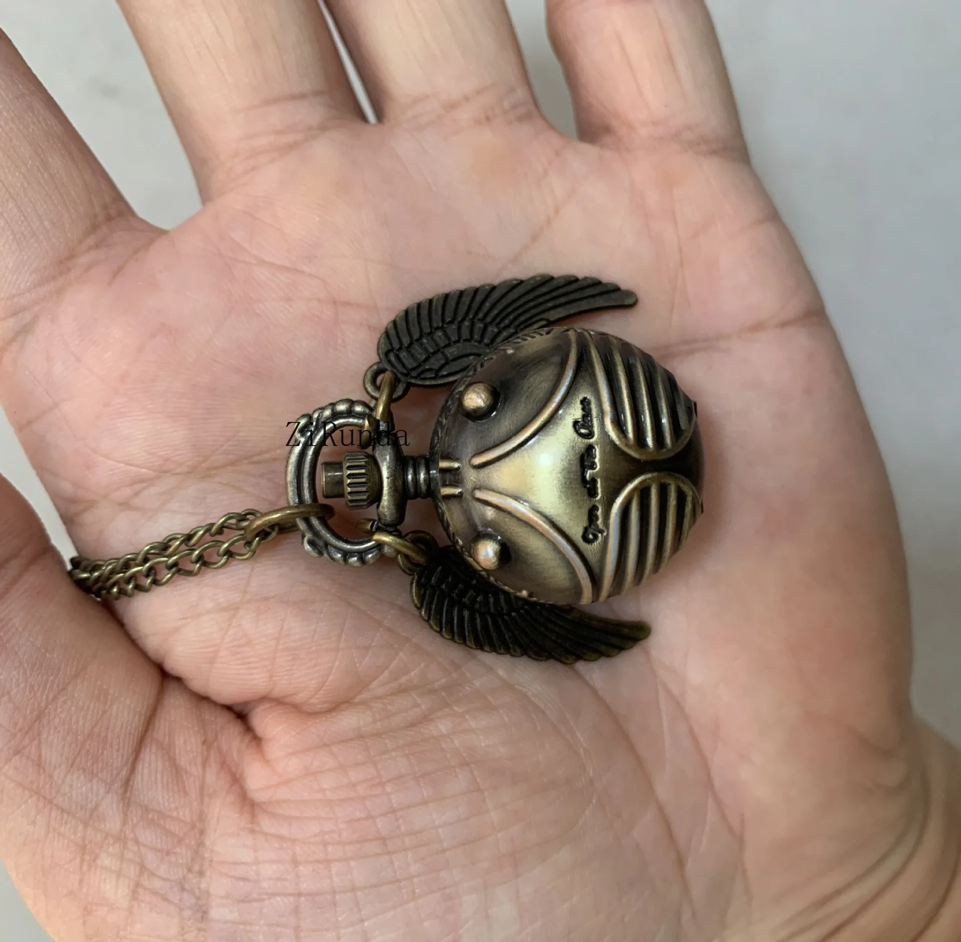 ساعة جيب صغيرة على شكل كرة يقطين برونزية، ساعة حائط كوارتز قابلة للطي