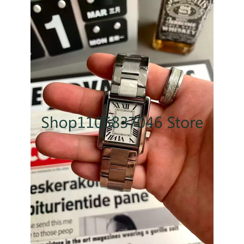 Retro ultra-thin square watch with Roman scale for men and women, temperament, light luxury, high-end feeling, couple quartz