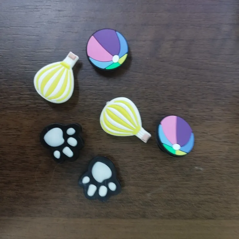 

New Hole Shoe Accessories Cute And Fun Shoe Flowers Creative Diy Jade Guigou Beautiful And Versatile Sandals To Give To Friends