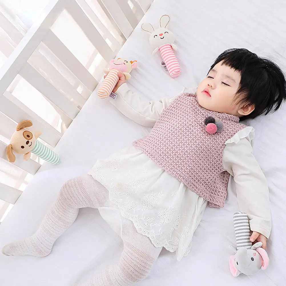 1Pcs Baby Bed Bell Handbell Cartoon Animal Soft Infant Development Grasping Stick Rabbit Style Bed Bell Toy