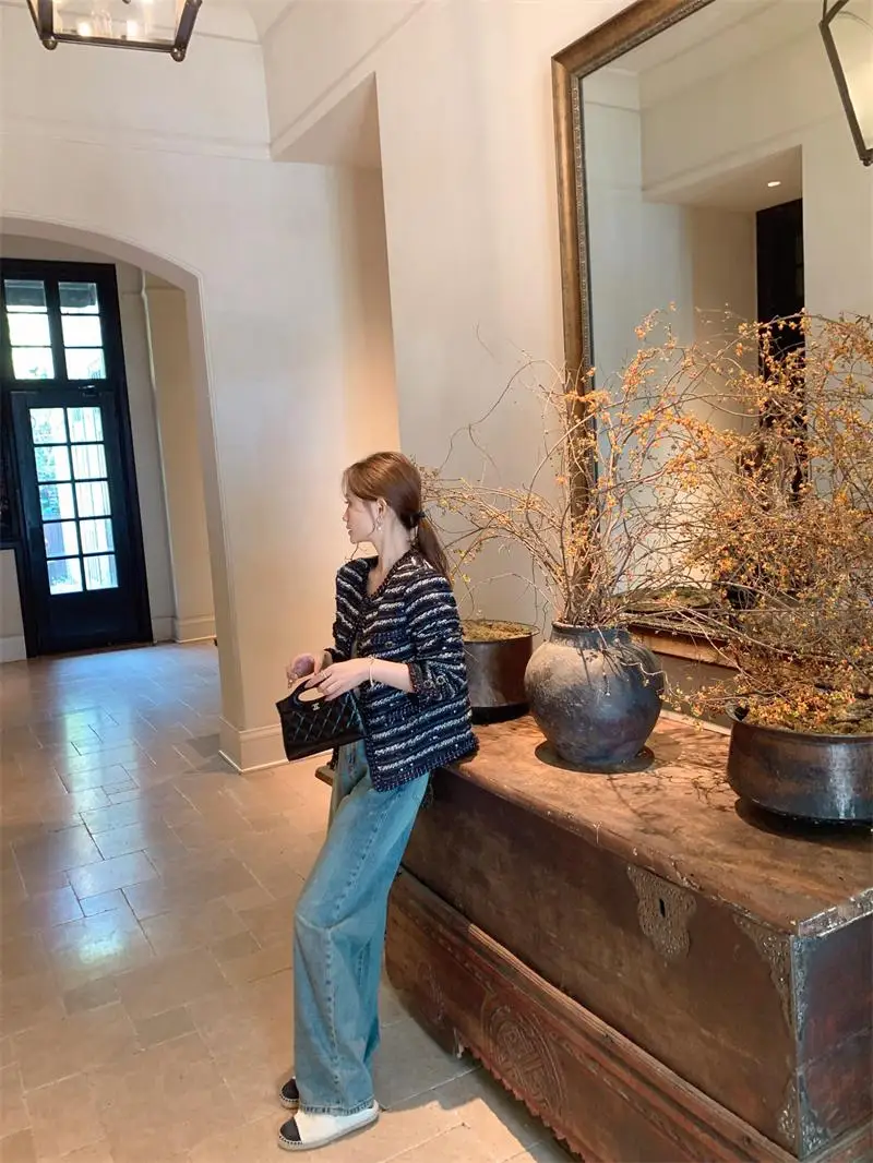 جينز نسائي فضفاض بتصميم عتيق باللون الأزرق الباهت لخريف 2024، بنطلون جينز كاجوال فضفاض بتصميم قديم الطراز