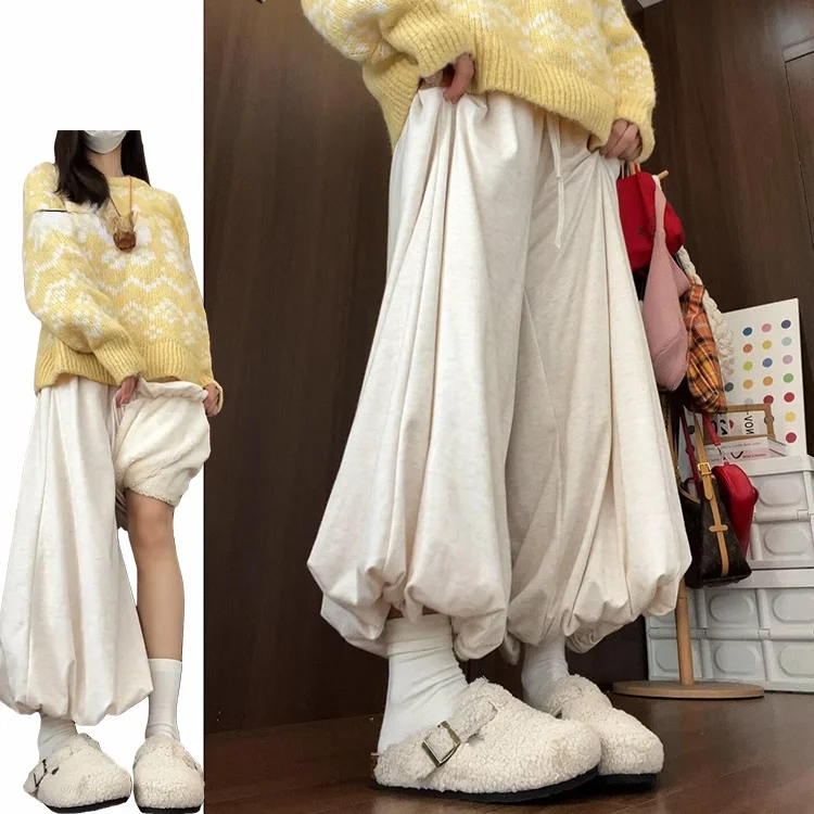 Celana Rok Wanita Korea Warna Putih Susu Lembut untuk Musim Gugur dan Musim Dingin dengan Motif Bunga Gantung