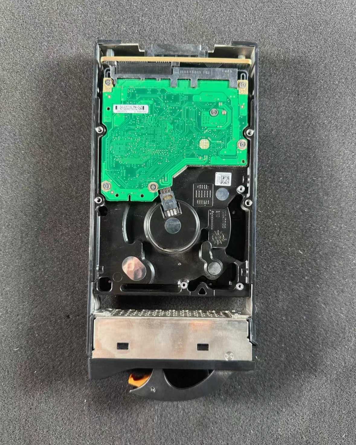 

For 0235G002 ST9Z1D300 300G 15K 3.5 SAS S2300 S2600 hard disk