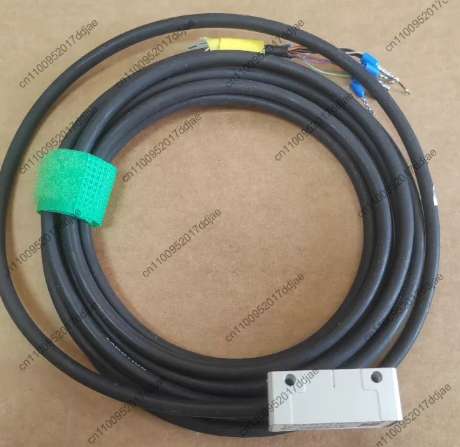 Ru2lffn03r grating reading head 0.1um accuracy, fully functional, taken in kind