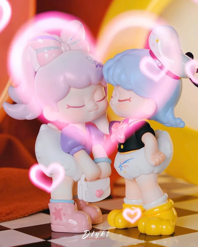 

Cartoon DORA Mickey World Series Cute Action Figure Toys Kawaii Anime Figures Dolls Toy Gift