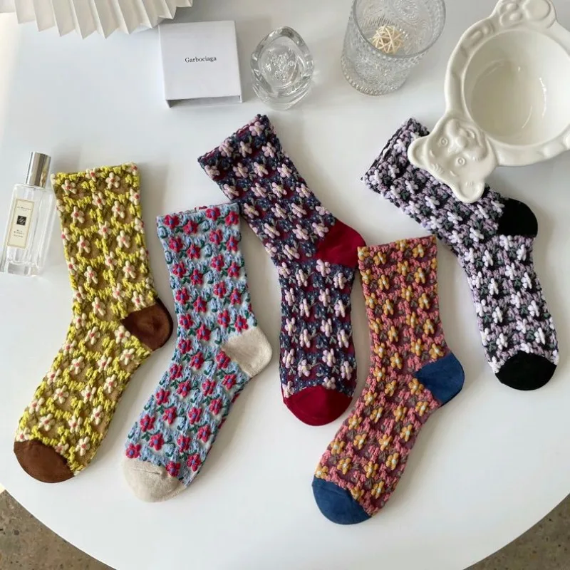 Vintage Retro Floral Women Stackable Mid Calf Socks 3D Raised Flower Textured Knit Cottagecore Style Color Block Toe Design
