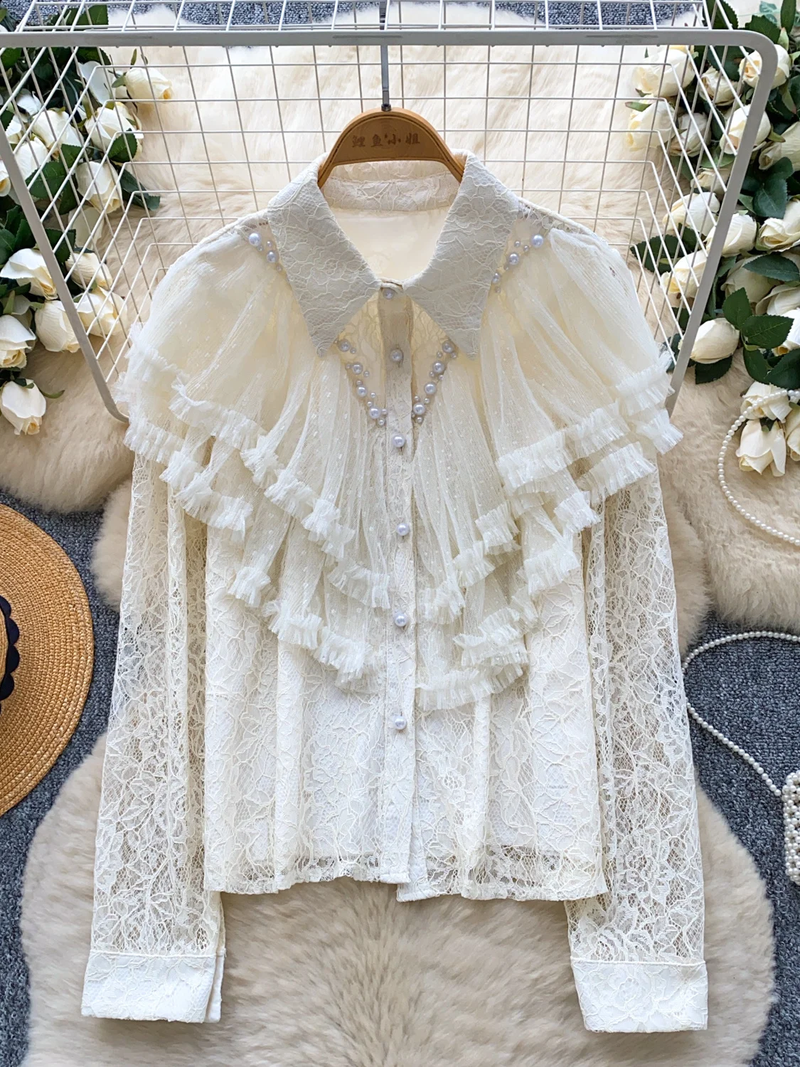 

2026 New Autumn Women Turndown Collar Long Sleeve Shirt Heavy Work Bead Ruffles Patchwork Single Breaste Lace Shirt Tops