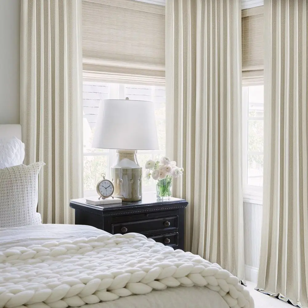 Zasłony zaciemniające z potrójnymi zakładkami, długość 244 cm, zestaw 2 paneli, kremowe zapięcie na sznurki, naturalny kolor, do sypialni i salonu