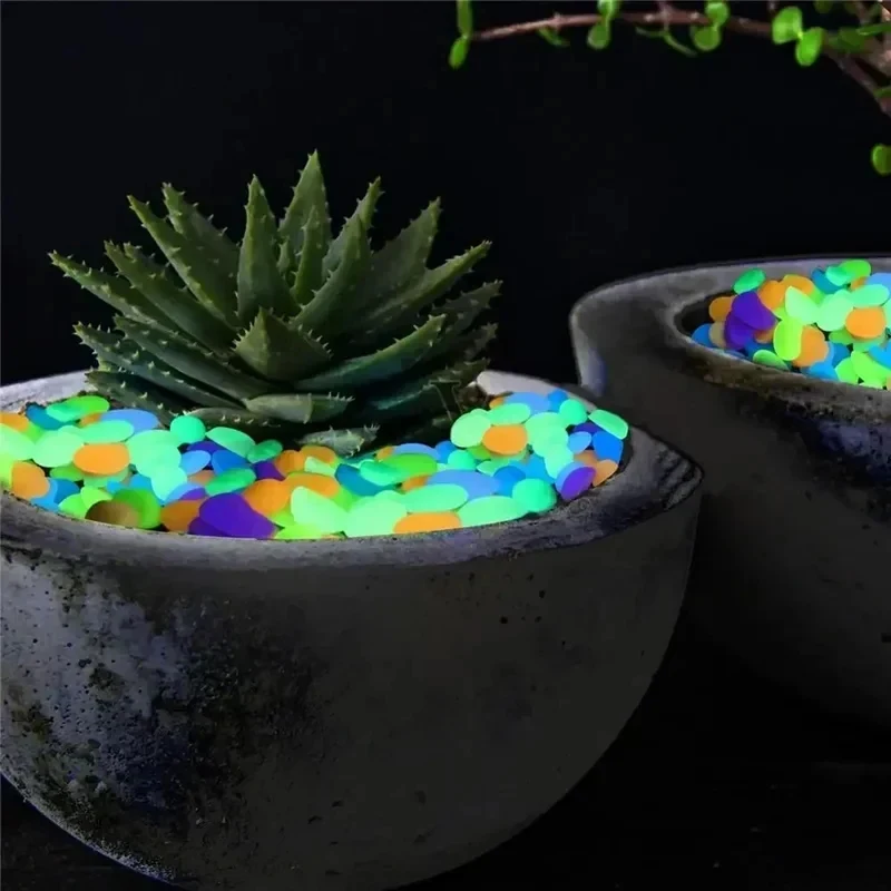 100/200pcs Garden Glow In The Dark Luminous Pebbles for Walkways Plants Aquarium Decor Glow Stones Garden Decoration