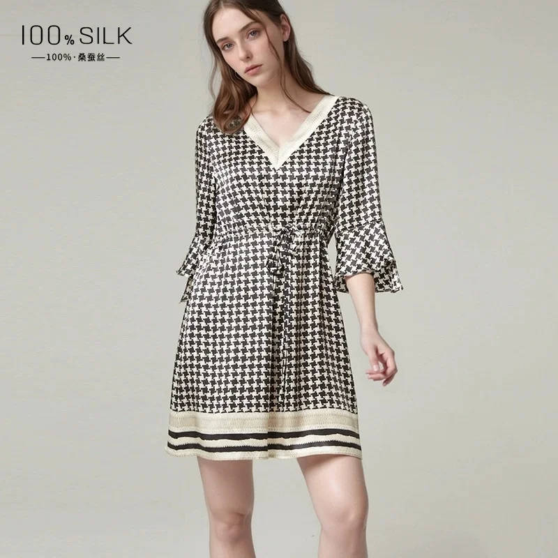 2025 Summer Heavyweight Silk Nightgown for Women - 100% Mulberry Silk, Versatile for Outer Wear, Short-Sleeved V-Neck Dress Loun