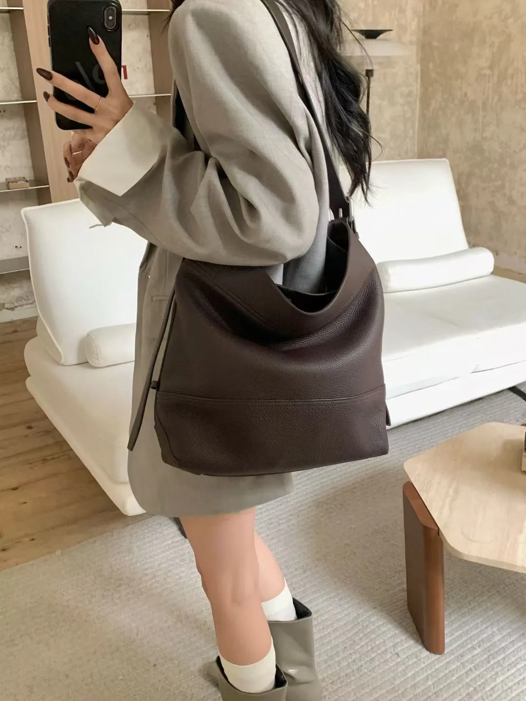 

ENSSO Soft Top Layer Togo Cowhide Buet Bag Underarm Women's oulder Bag Casual mat Sle Commuter Bag for Youth