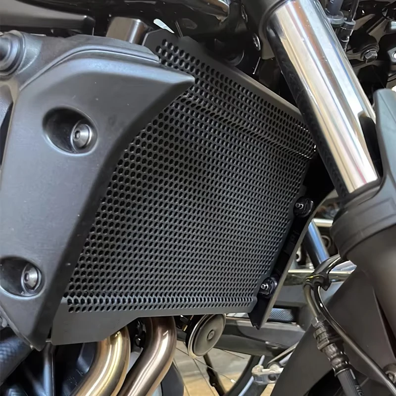For Yamaha MT-07 FZ-07 MT07 MT 07 FZ07 YZF R7 2014-2025 2021 2022 2023 Motorcycle Radiator Grille Guard Cover Fuel Tank Protect