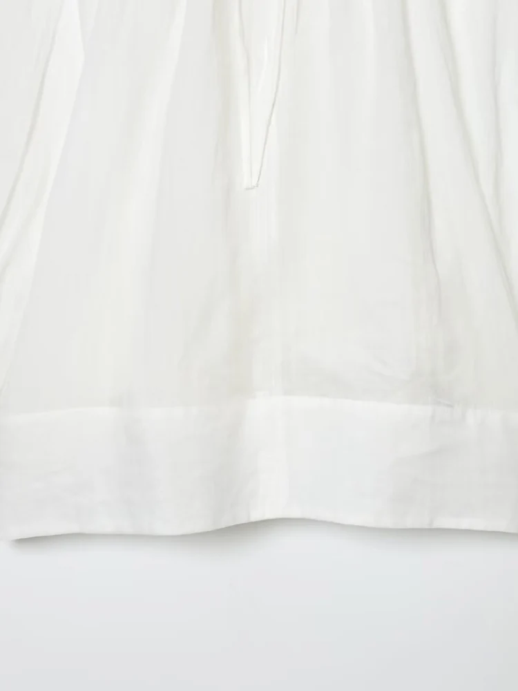 Europese en Amerikaanse stijl herfst nieuwe dameskleding 2025, modieus topshirt met opstaande kraag en lantaarn met lange mouwen