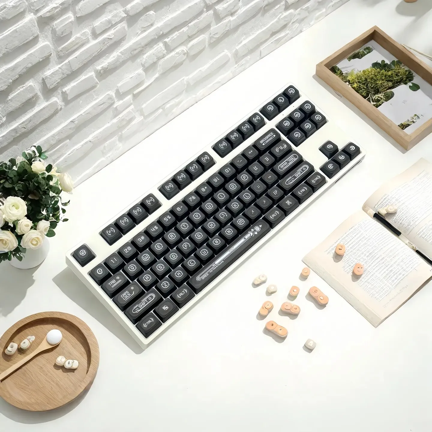 Teclas brillantes por sublimación de tinte, perfil Cherry, 136 teclas, teclas transparentes de ojo de gato negro para teclado de interruptores Cherry MX