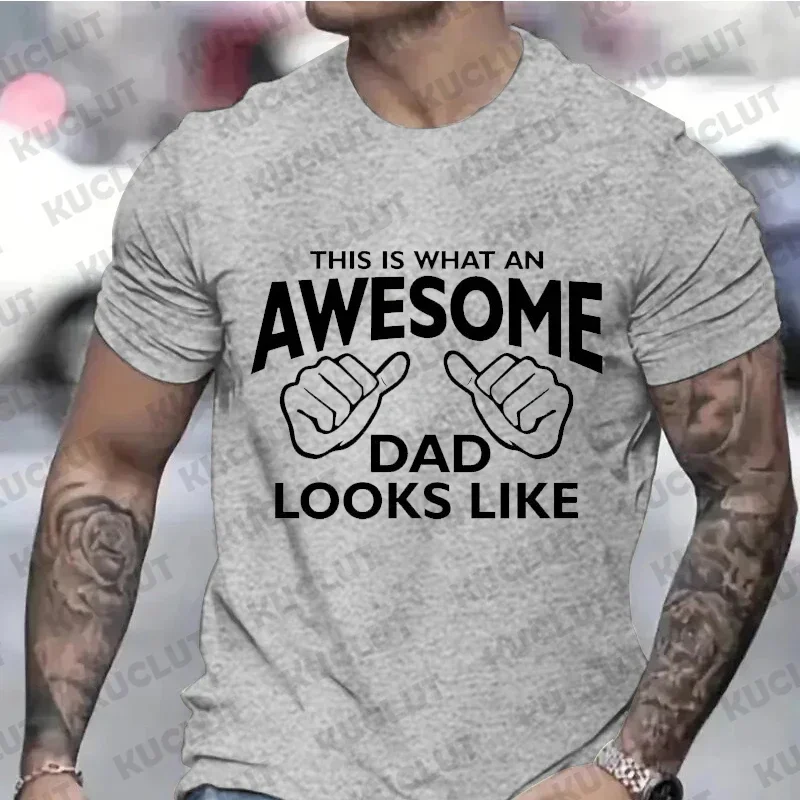 メンズ服 AWESOME DAD This Is What An Dad Looks Like メンズ Tシャツ シャツ Tシャツ 面白いお父さん Tシャツ ダディー Tシャツ トップス 服