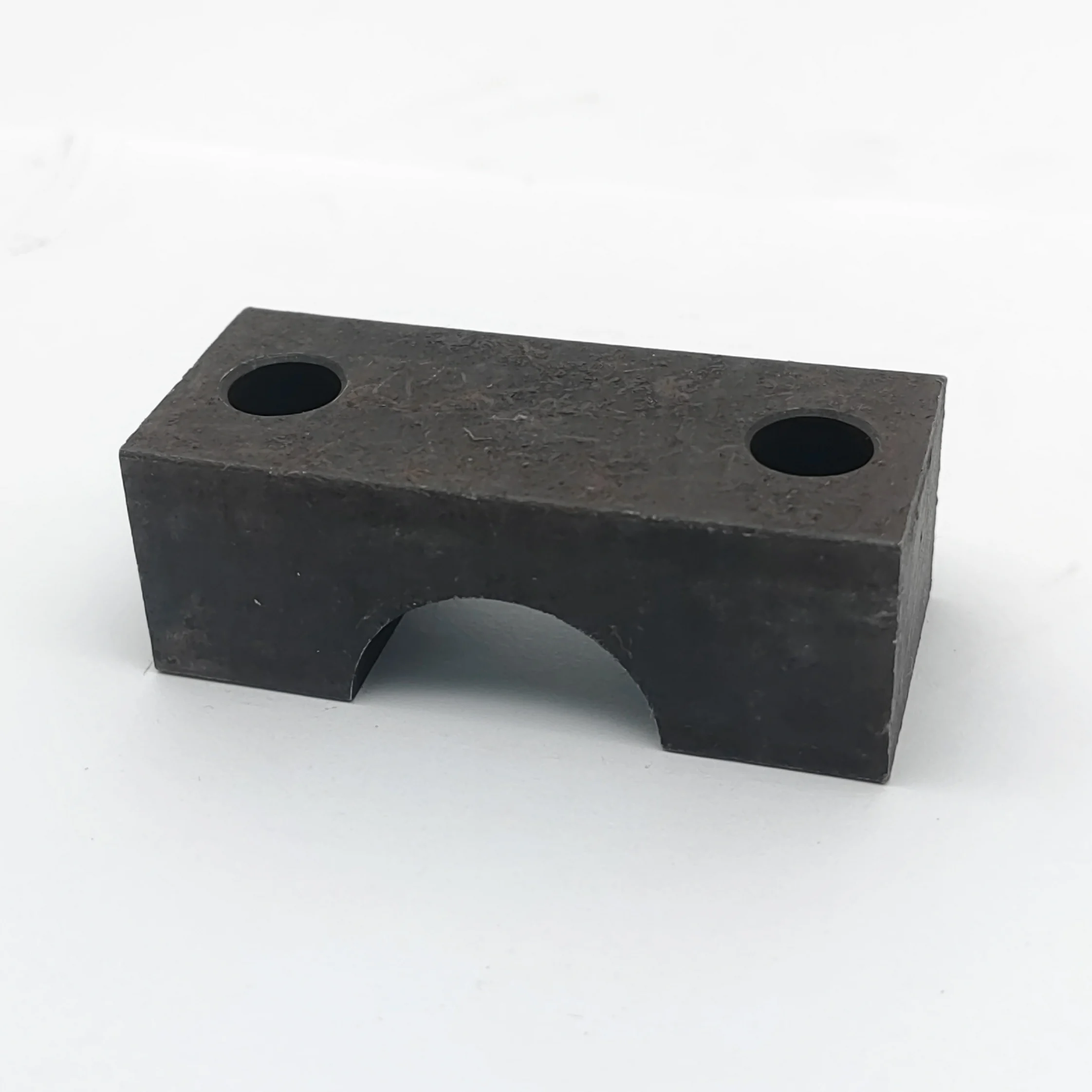 

Linde Forklift Half Clamp / Saddle Clamp 0009558001 | Pipe & Hose Support Bracket
