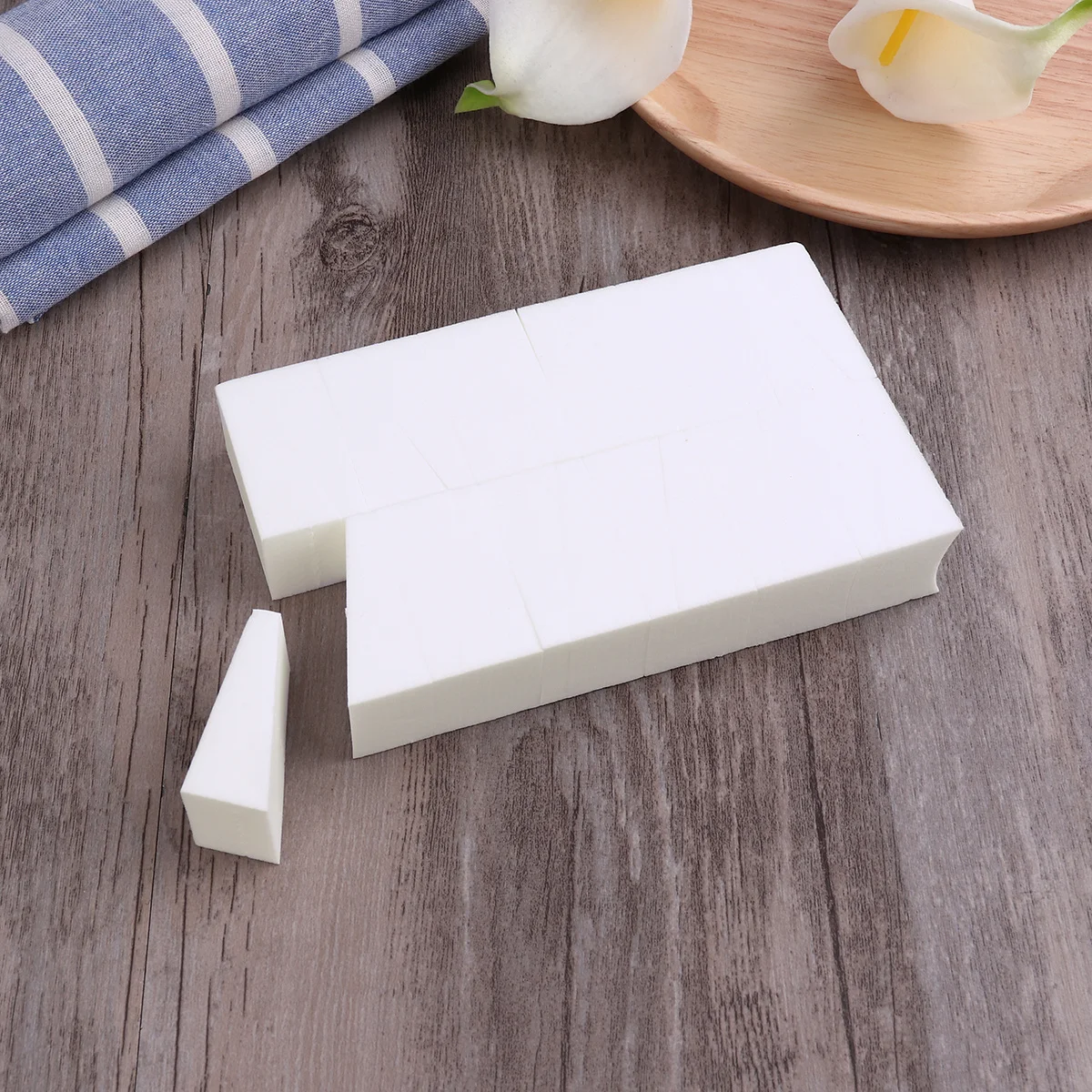 24 قطعة من منتفخة الوجه للمكياج، أداة تجميل سهلة الغسل وقابلة لإعادة الاستخدام لتطبيق أحمر الخدود وخافي العيوب #2