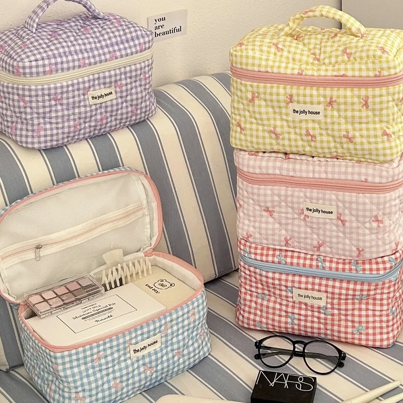 Cute Checkered Bow Makeup Bag Large Capacity Toiletry Quilted Makeup Brush Skincare Storage Travel Cosmetic Bag