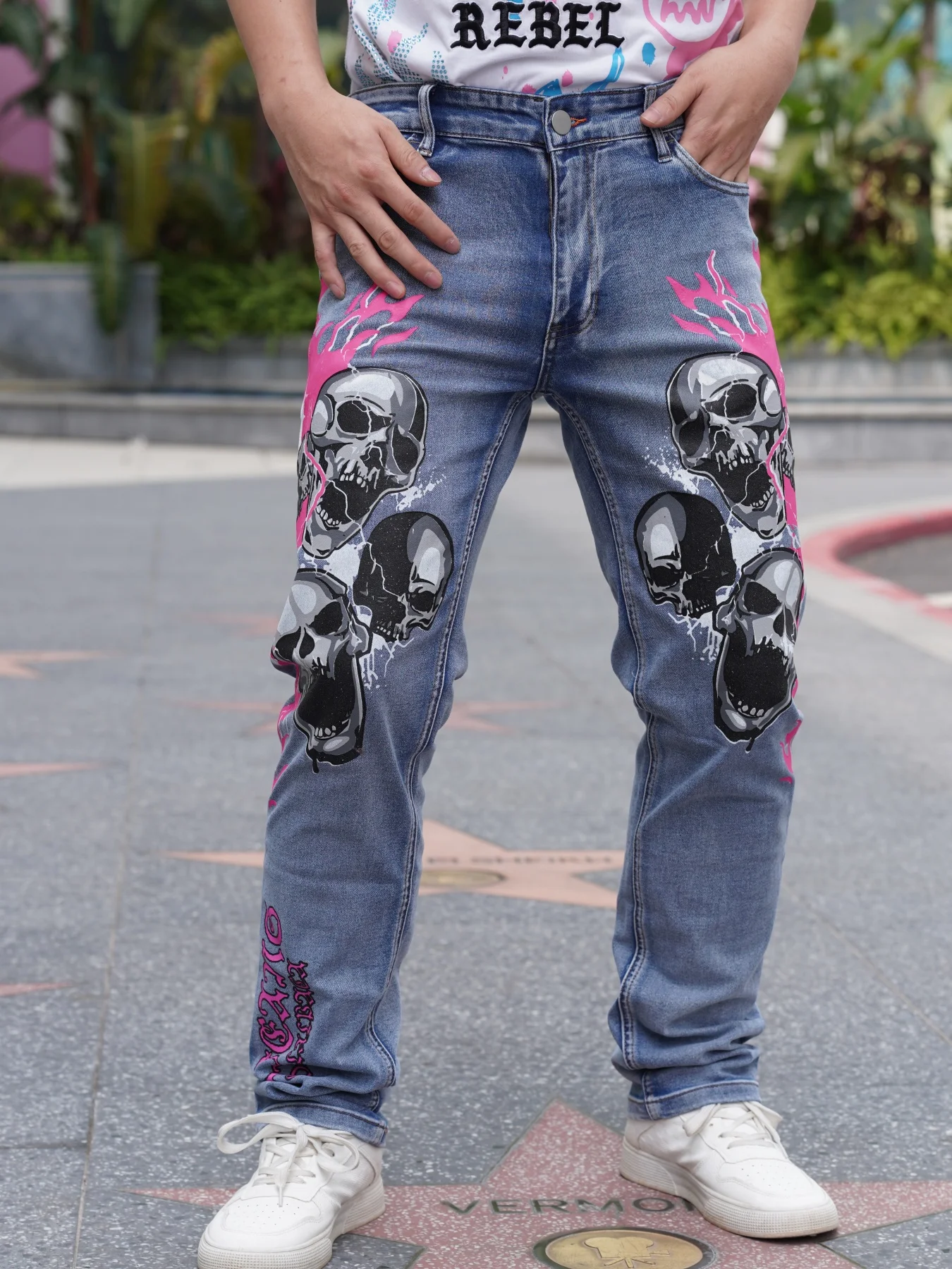 

Men's Jeans With Fashionable Devil Print High Waisted and Wide Leg Style Enjoy Promotional Discount With Free Shipping