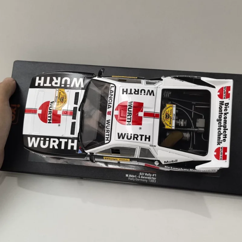 

IXO 1/18 Scale LANCIA 037 #1 1983 Car Model Alloy Static Collection Decorated Holiday Toy