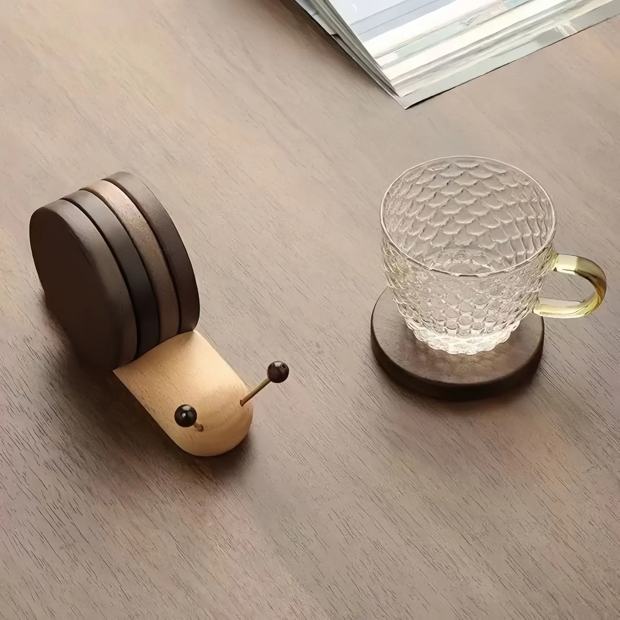 

Cute Snail Wooden Coaster，Heat Resistant Pad & Table Decor，Heatproof Mat，Solid Wood，Home Dining Table Decor