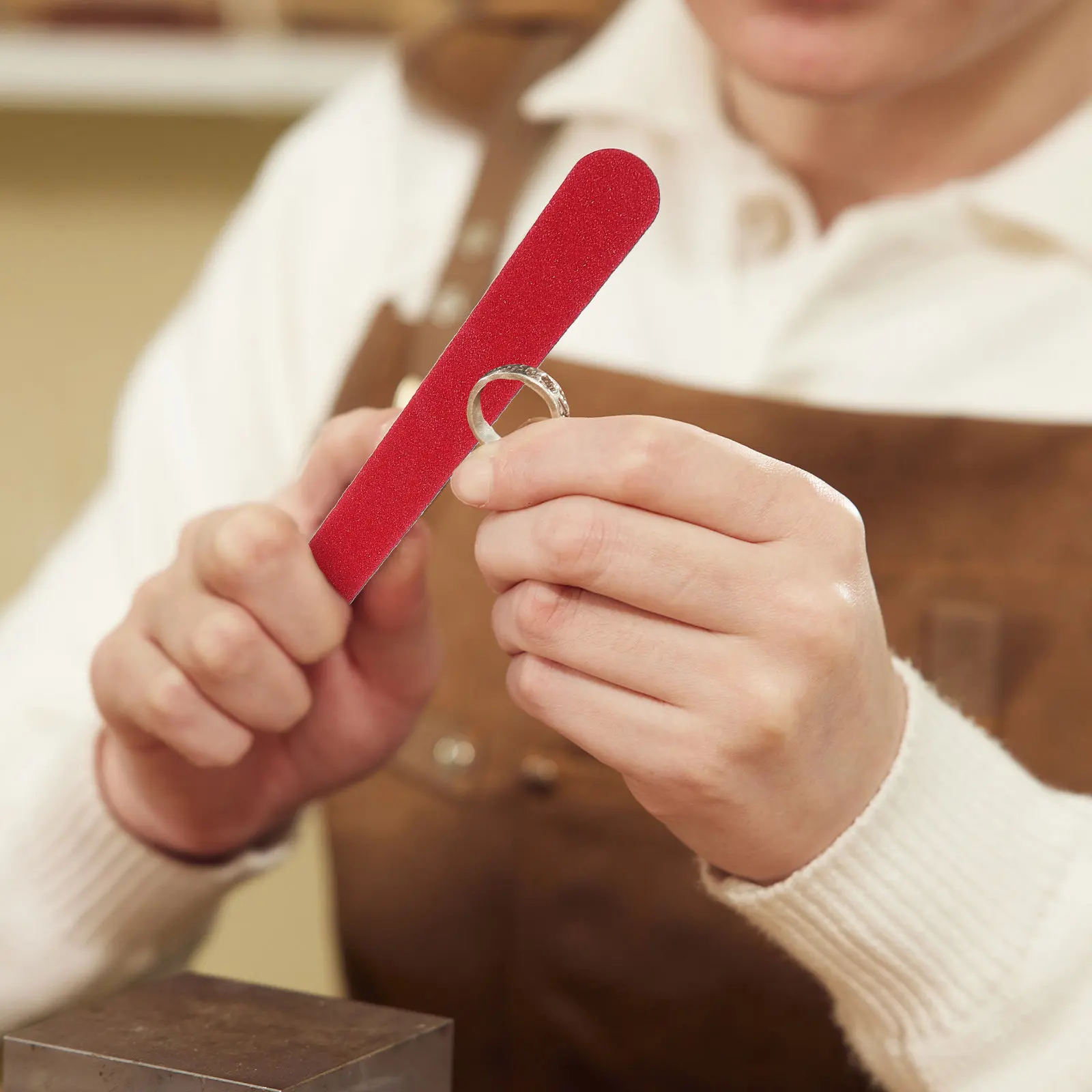 

Набор из 40 шлифовальных и полировальных палочек: Удобные инструменты для обработки дерева, металла, пластика и рукоделия. Шлифовальные палочки-модели из наждачной бумаги.