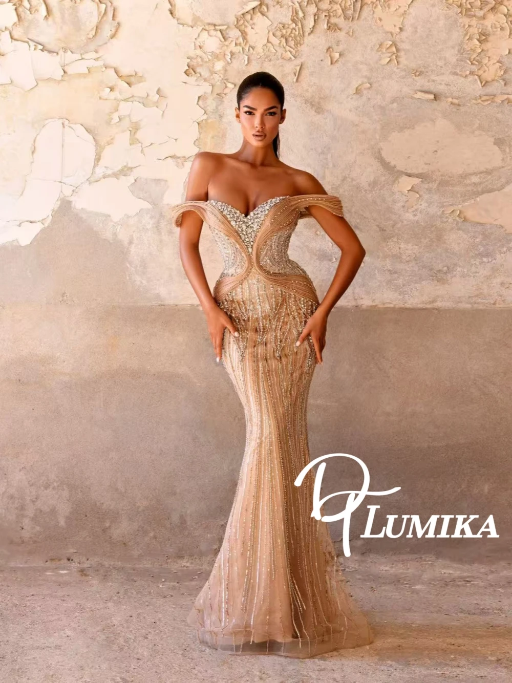 

Dainty Rhinestones Glitter Mermaid Evening Dress Chic Off-the-shoulder Ruched Prom Gown Stylish Beaded Luxe Cocktail Wear