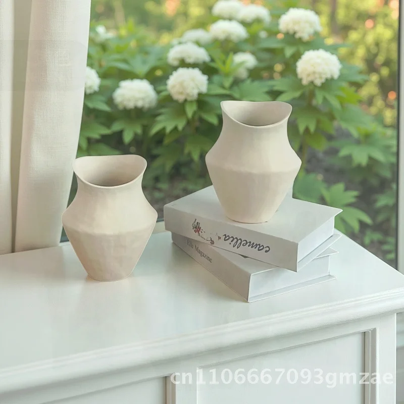 

Creative Ceramic Vase Hand-Drawn Wave Dot Art Quiet Style Flower Holder Home Decor Desktop Ornament Black Red Yellow Green Blue