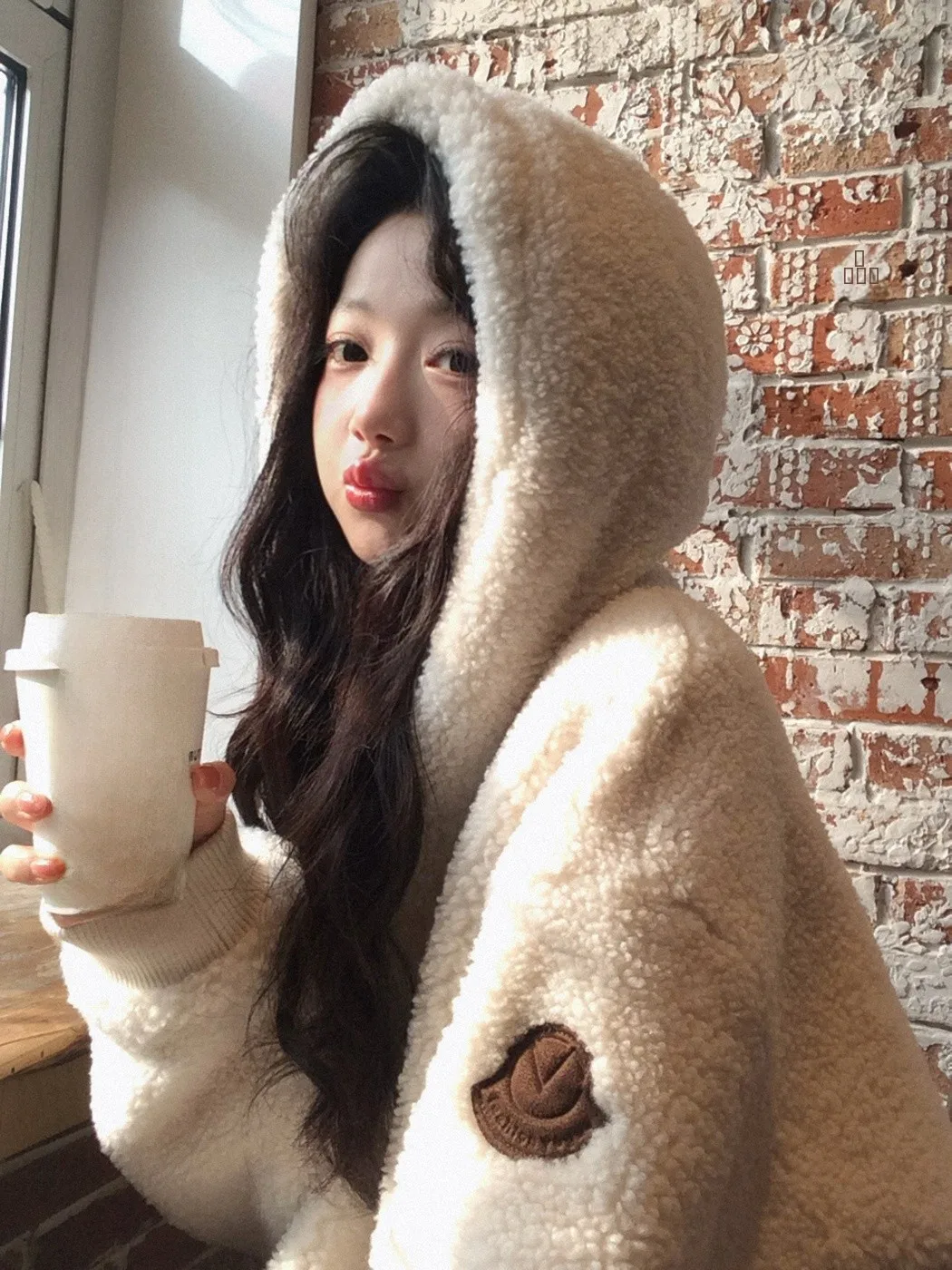 

Женская повседневная куртка Ibell Zhang Thiened из искусственного меха с воротником-стойкой, винтажным дизайном и приталенным кроем, теплая, экологичная