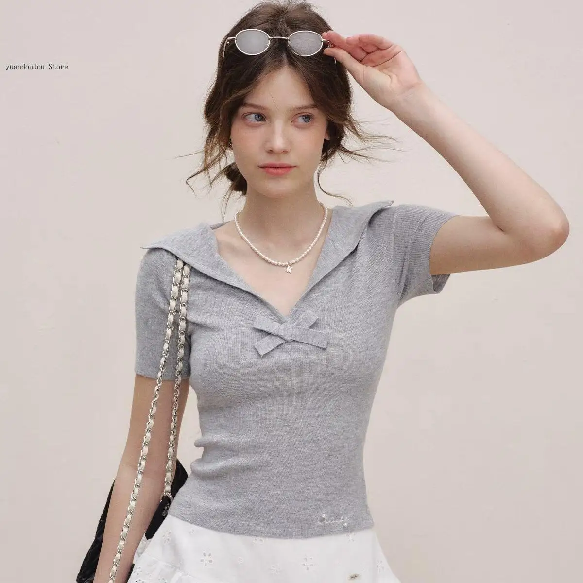 Summer Temperament Age Reducing College Style Women's V-Neck Design Butterfly Knot Knit Short Sleeved Shirt