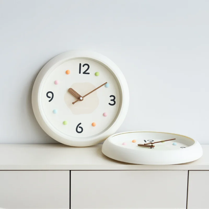 Cute Creamy Style Wall Clock Creative Home Decor Timepiece Living Room and Bedroom Unique Design Home Decor Wall Clocks
